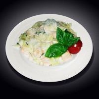 Паста з вершковим соусом та філе сьомги