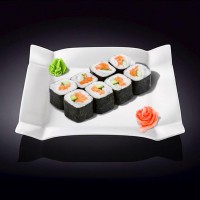 Рол з лососем та огірком